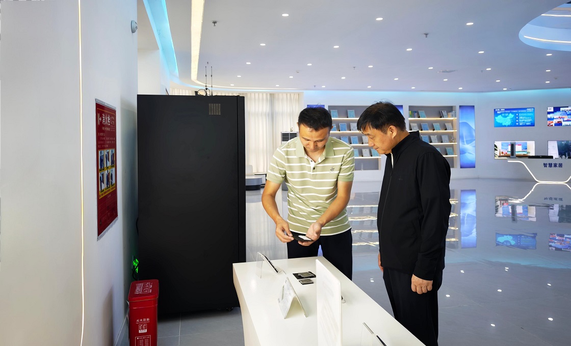 四天四城！崔步银赴驻马店、株洲等地开展招商考察