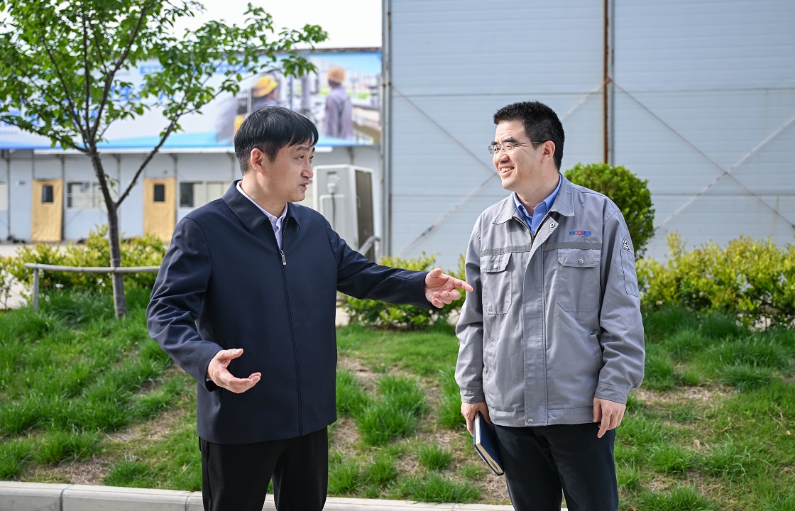 崔步银调研工业经济新增长点